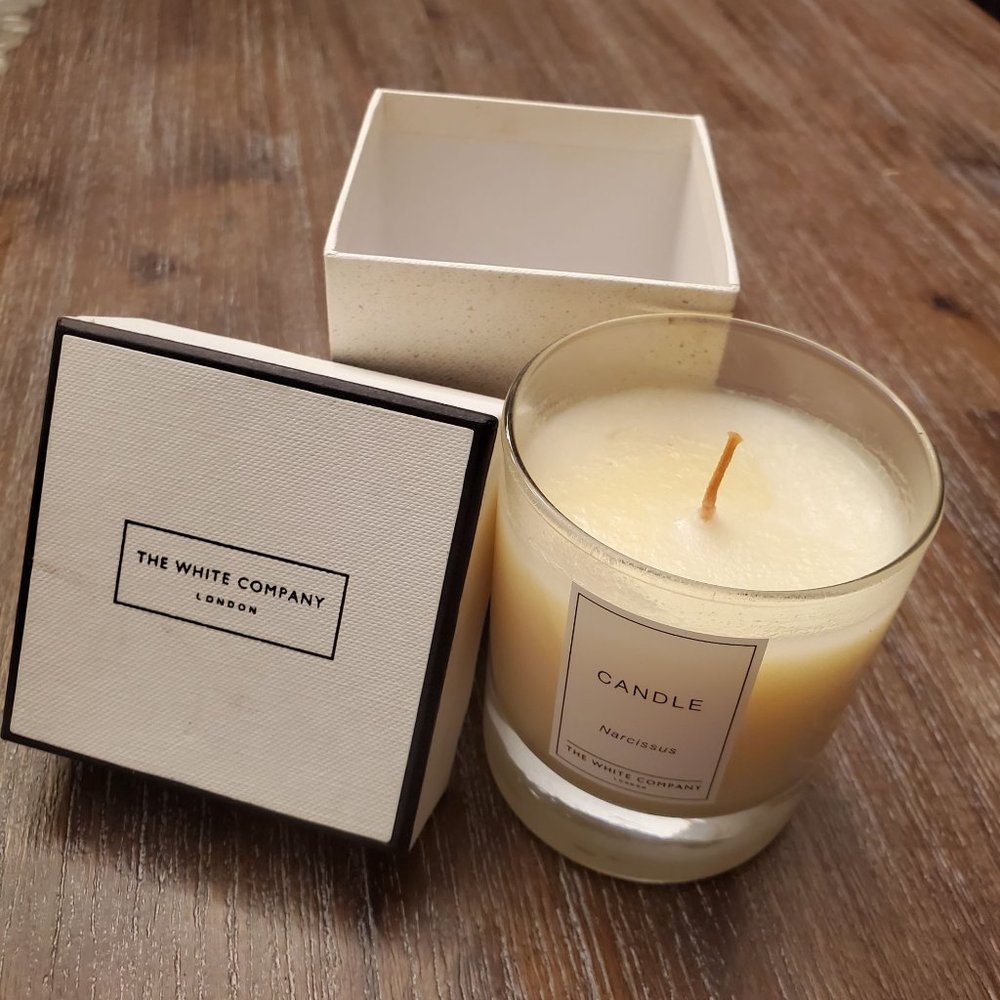The White Company London Candle Narcissus Product Code: Dans New‎ In Box